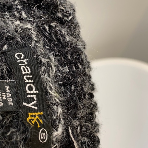 Chaudry KC size small sweater - Picture 3 of 5